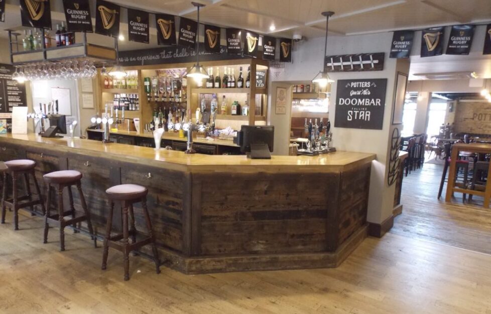 Potters Interior Pub Fitout